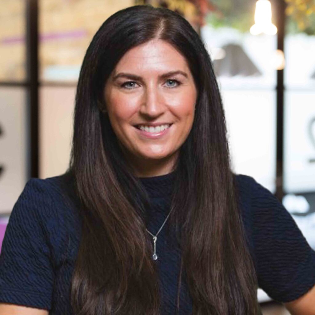 Shakespeare Martineau’s commercial services team celebrates strong growth 1 Selina Hinchliffe Background Shakespeare Martineau’s commercial services team celebrates strong growth
