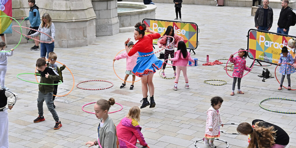 Hulahoop 2 Aug 1 Paradise Summer Live!