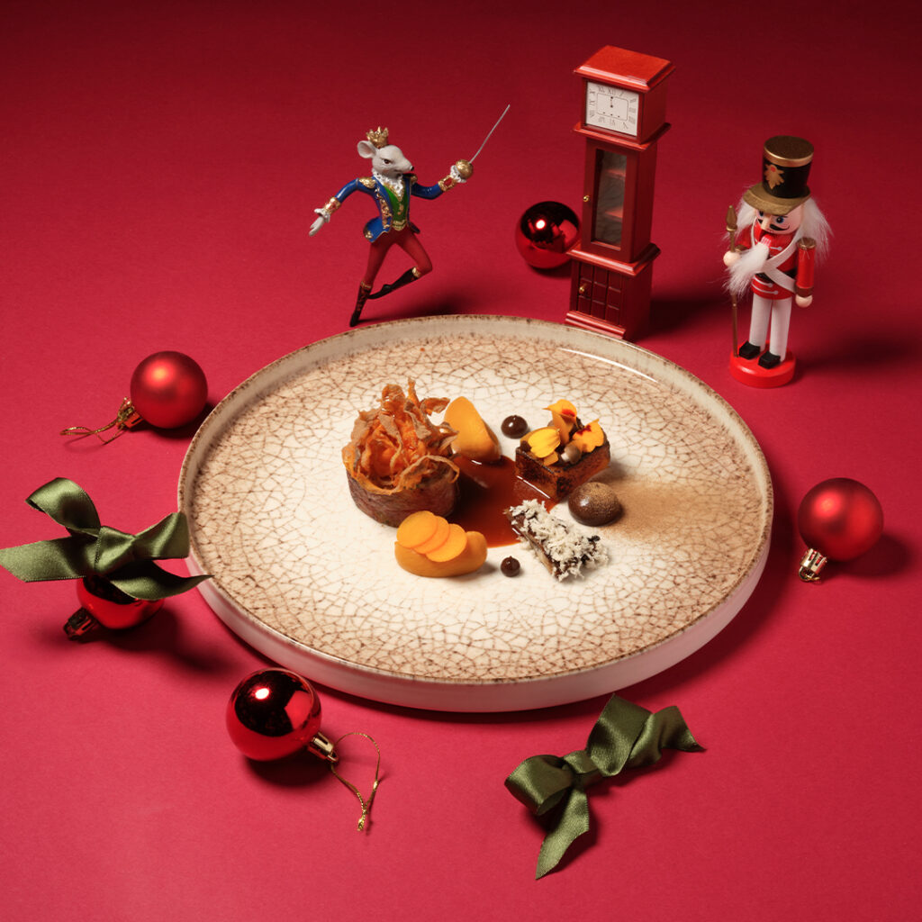 Six by Nico Presents: The Nutcracker - A Festive Culinary Ballet for the Senses 5 SbN Nutcracker 1x1 Course 5 Six by Nico Presents: The Nutcracker - A Festive Culinary Ballet for the Senses